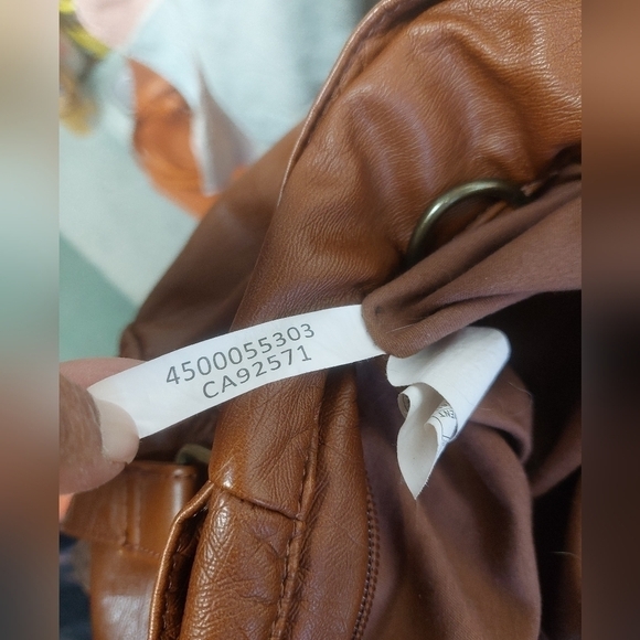 Bentley Leathers Cargo Medium Buterscotch Soft Satchel Handbag - Picture 11 of 16